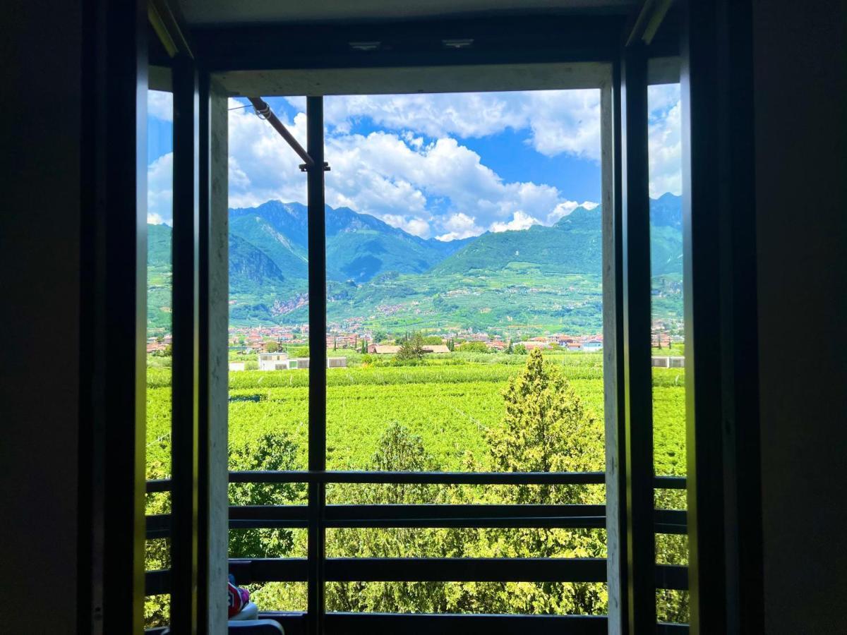 G-House Modernes Apartment Mit Tollem Ausblick Riva del Garda Buitenkant foto