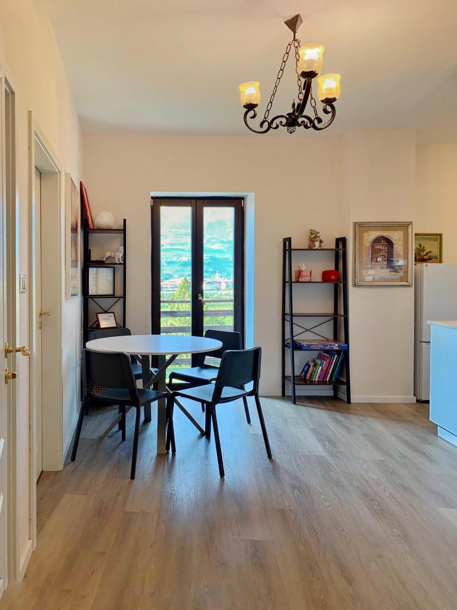 G-House Modernes Apartment Mit Tollem Ausblick Riva del Garda Buitenkant foto