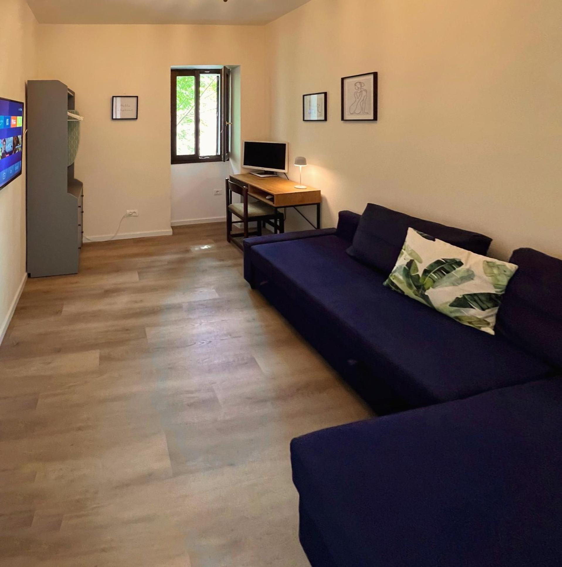 G-House Modernes Apartment Mit Tollem Ausblick Riva del Garda Buitenkant foto